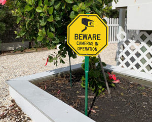 WARNING VIDEO SURVEILLANCE SECURITY CAMERAS ARE IN USE RECORDING FENCE YARD SIGN 