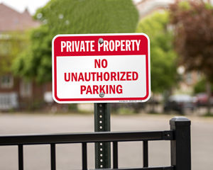 Private property no unauthorized parking sign
