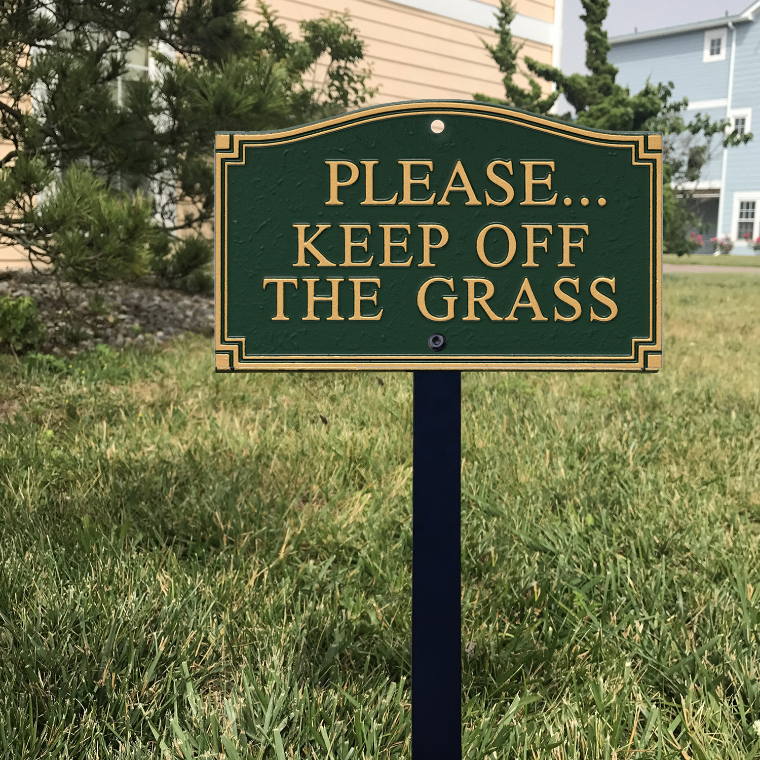 GONEI Aluminum Please Keep Off Grass in This Area Needs to Recover Sign Warning Signs 8 x 12 Inches Aluminum Warning Metal Signs Indoor or Outdoor Use for Home Business UV Protected & Waterproof